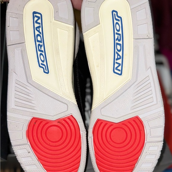 Michael Jordan Kids Black and White Sneakers - Picture 5 of 5